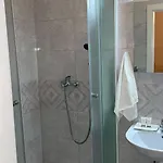 בית הארחה Zana