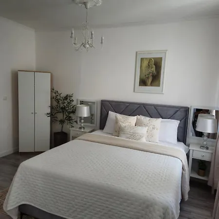 Guest house Zana *